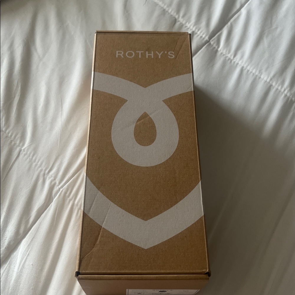 NWT Rothys size 10 - Picture 7 of 10